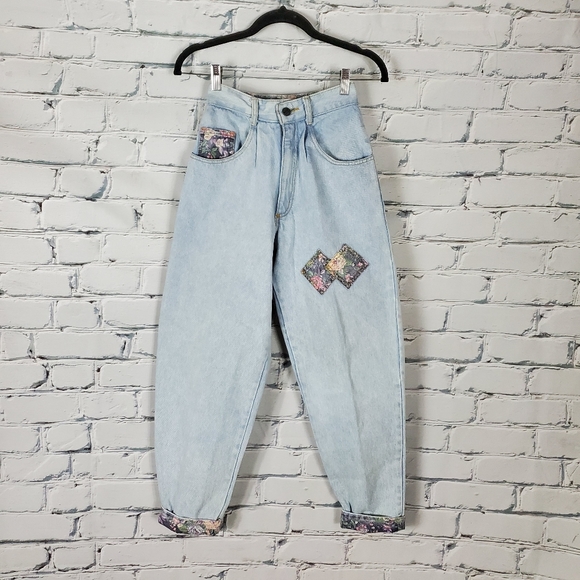 Vintage Denim - Vintage Floral Patch Balloon Leg Jeans